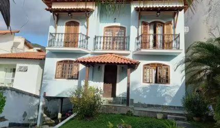 Casa com 4 quartos à venda na Rua Coronel Vercessi, Freguesia (Jacarepaguá), Rio de Janeiro, 308 m2 por R$ 1.150.000