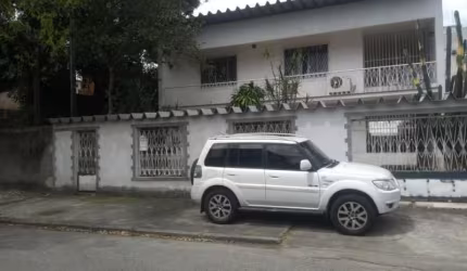 Casa com 5 quartos à venda na Rua Soldado Rodrigo da Silva, Curicica, Rio de Janeiro por R$ 790.000