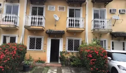 Casa em condomínio fechado com 2 quartos à venda na Rua das Hortências, Vila Valqueire, Rio de Janeiro, 100 m2 por R$ 660.000
