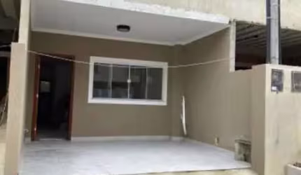 Casa em condomínio fechado com 3 quartos à venda na Estrada da Ligação, Jacarepaguá, Rio de Janeiro, 180 m2 por R$ 420.000