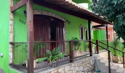 Casa em condomínio fechado com 3 quartos à venda na Rua Humberto Bastos, Taquara, Rio de Janeiro, 290 m2 por R$ 590.000