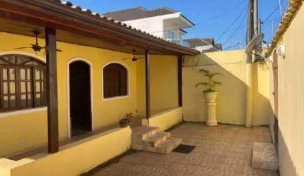 Casa em condomínio fechado com 3 quartos à venda na Rua Rosa Antunes, Vargem Pequena, Rio de Janeiro, 130 m2 por R$ 350.000