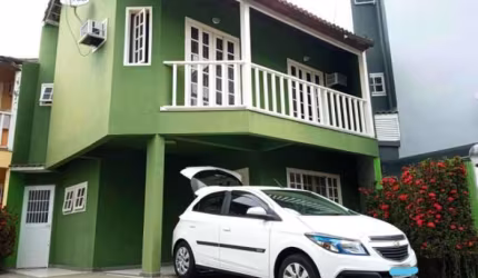Casa em condomínio fechado com 3 quartos à venda na Rua Omar Bandeira Ramidan Sobrinho, Recreio dos Bandeirantes, Rio de Janeiro, 205 m2 por R$ 1.200.000