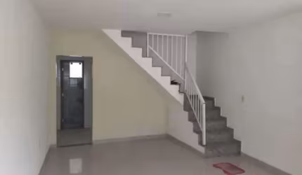 Casa em condomínio fechado com 3 quartos à venda na Rua Ana Cristina Cesar, Freguesia (Jacarepaguá), Rio de Janeiro, 155 m2 por R$ 300.000