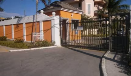 Casa em condomínio fechado com 4 quartos à venda na Rua Jornalista Luiz Eduardo Lobo, Vargem Pequena, Rio de Janeiro, 245 m2 por R$ 420.000