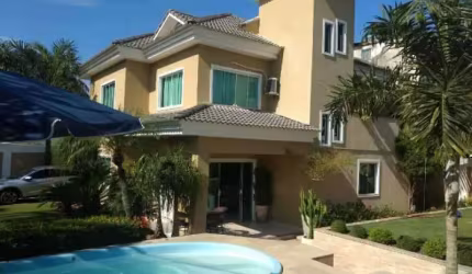Casa em condomínio fechado com 4 quartos à venda na Avenida Engenheiro Souza Filho, Itanhangá, Rio de Janeiro por R$ 1.200.000