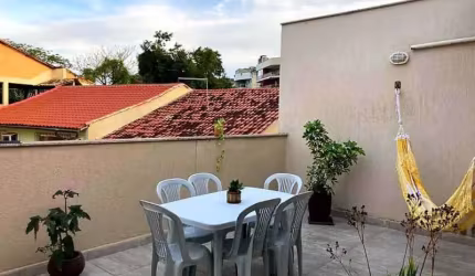 Casa em condomínio fechado com 4 quartos à venda na Rua Retiro dos Artistas, Pechincha, Rio de Janeiro, 113 m2 por R$ 580.000