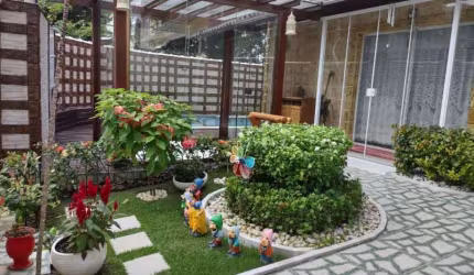 Casa em condomínio fechado com 4 quartos à venda na Rua Estrada dos bandeirantes, Vargem Pequena, Rio de Janeiro por R$ 1.060.000