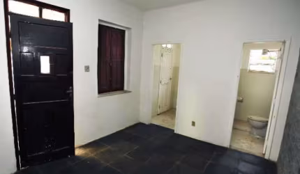 Casa com 1 quarto à venda na Rua Renato Meira Lima, Tanque, Rio de Janeiro, 80 m2 por R$ 150.000