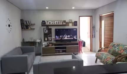 Casa com 2 quartos à venda na Rua Mapendi, Taquara, Rio de Janeiro, 60 m2 por R$ 340.000