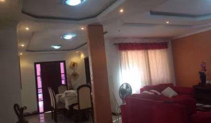 Casa em condomínio fechado com 4 quartos à venda na Rua Doutor Odim Góis, Jacarepaguá, Rio de Janeiro, 250 m2 por R$ 800.000