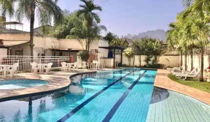 Apartamento com 2 quartos à venda na Rua Oswaldo Lussac, Taquara, Rio de Janeiro, 49 m2 por R$ 190.000