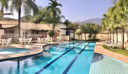 Apartamento com 2 quartos à venda na Rua Oswaldo Lussac, Taquara, Rio de Janeiro, 58 m2 por R$ 220.000