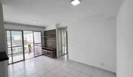 Apartamento com 3 quartos à venda na Estrada dos Bandeirantes, Camorim, Rio de Janeiro, 69 m2 por R$ 449.000