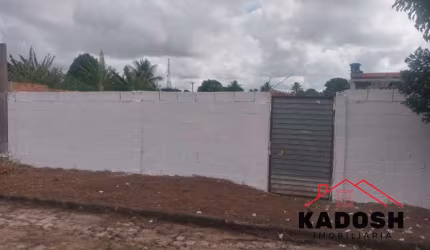 Terreno à venda em Feira de Santana: 300m² na Lagoa Salgada, oportunidade única!