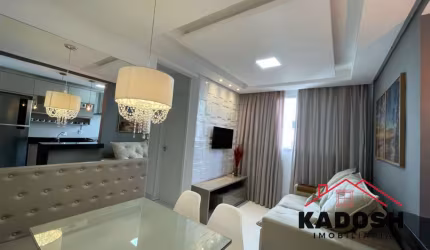 Apartamento à venda no bairro Santa Mônica em Feira de Santana-BA: 2 quartos, sala, banheiro, vaga de garagem e 45m² de área.