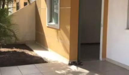Casa para Locação no Condomínio Golden Ville, um lugar tranquilo e bem localizado no Caseb em Feira de Santana.