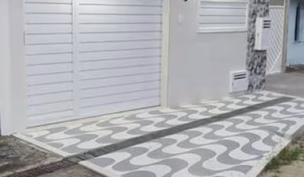 Imperdível: Casa à venda em Feira de Santana-BA, no bairro Caseb, com 3 quartos, sala, banheiro, garagem e 130m² de área!