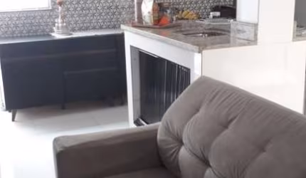 Imperdível oportunidade: Casa à venda em Feira de Santana-BA, no bairro Parque Ipê, com 2 quartos, 1 sala, 1 banheiro, 2 vagas de garagem e 125,00 m² de área!