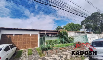 Casa comercial para Locação localizado na Maria Quitéria em Feira de Santana.