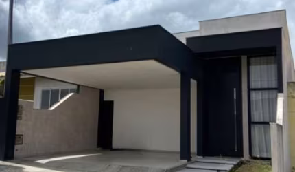 Casa para Venda no condomínio Reserva Buriti, no bairro Jardim Brasil em Feira de Santana