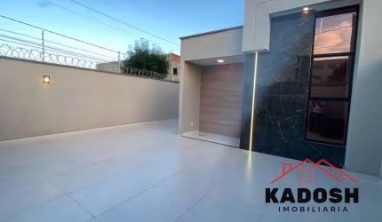 Casa à venda em Feira de Santana-BA, bairro Sim: 3 quartos, 2 suítes, 1 sala, 3 banheiros, 2 vagas, 200m². Imperdível!