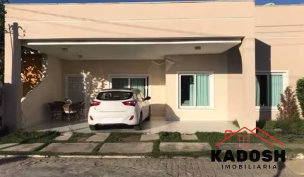 Imperdível oportunidade: Casa em condomínio à venda em Feira de Santana-BA, no bairro Conceição. 3 quartos, 1 suíte, 2 vagas de garagem, 200m².
