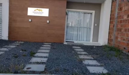 VENDO CASA LOCALIZADO NO BAIRRO  SIM NO CONDOMINIO AMÉRICA HOUSE EM FEIRA DE SANTANA