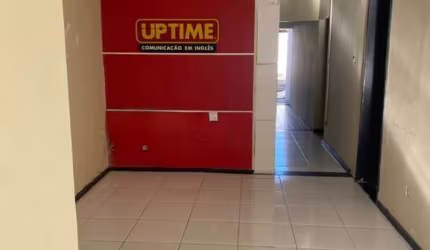 Casa com 3 quartos para alugar no Ponto Central, Feira de Santana  por R$ 3.500