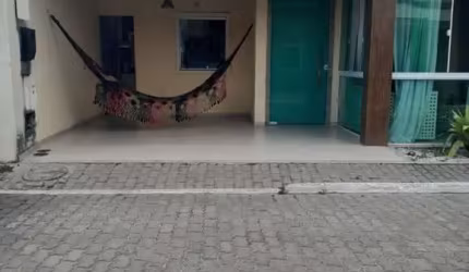 Venda de Casa em Condomínio de Luxo no 35º Bi em Feira de Santana-BA! 3 quartos, 1 suíte, 1 sala, 2 banheiros, 2 vagas, 200m².