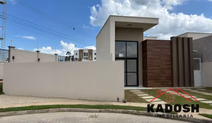 Casa disponível para Venda no Condomínio Vienna, localizado no bairro Sim em Feira de Santana