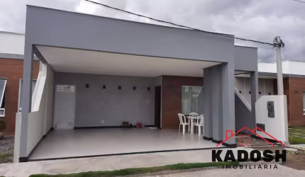 Casa para venda no condomínio Casas de Milão, localizada no SIM em Feira de Santana