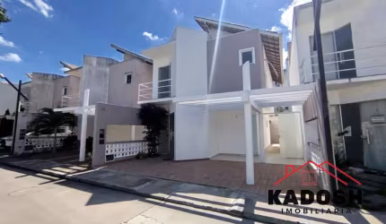 Casa em Condomínio com 3 Quartos e 2 Vagas na Brasília, Feira de Santana-BA