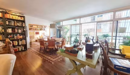 Apartamento com 206 m² com 4 quartos, 1 suíte, 2 vagas!