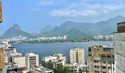 Apartamento para venda tem 205 metros quadrados com 4 quartos em Lagoa - Rio de Janeiro - RJ