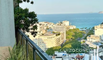 Duplex para venda possui 298 metros quadrados com 4 quartos em Leblon - Rio de Janeiro - RJ
