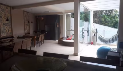 Casa com 4 quartos à venda na Rua dos Pessegueiros, 177, Vila Cloris, Belo Horizonte por R$ 1.190.000
