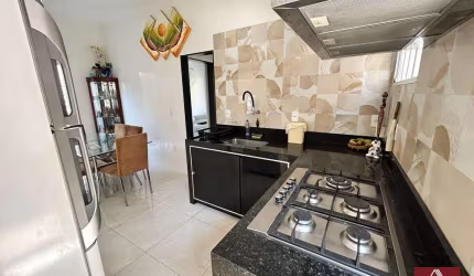Casa com 3 quartos à venda na Rua Vicente Feola, 232, Campo Alegre, Belo Horizonte por R$ 480.000
