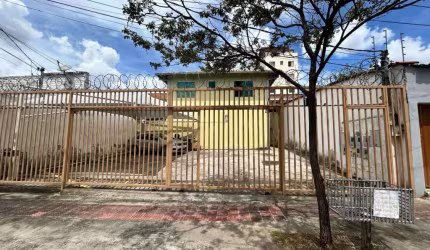 Casa em condomínio fechado com 2 quartos à venda na Rua Luiz Delfino, 171, Santa Mônica, Belo Horizonte por R$ 330.000