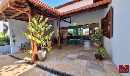 Casa com 4 quartos à venda na Rua Ferrara, 121, Bandeirantes, Belo Horizonte por R$ 2.350.000