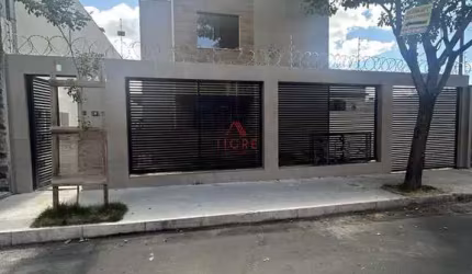 Casa em condomínio fechado com 3 quartos à venda na Rua Josué Azevedo, 345, Planalto, Belo Horizonte por R$ 700.000