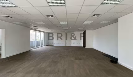 SALA COMERCIAL PARA LOCAÇÃO COM 191M², 5 VAGAS DE GARAGEM NO BROOKLIN, REGIÃO DA BERRINI