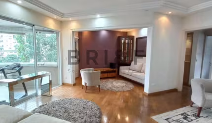 Apartamento à venda/locação, 116m², 2 suites, dependência de serviço e 3 vagas. Brooklin.