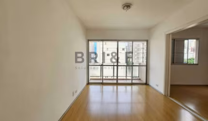 Apartamento à venda, 92m², 2 dormitórios sendo uma suíte, 1 vaga de garagem. Campo Belo.