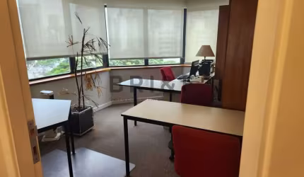 CONJUNTO COMERCIAL PARA VENDA E LOCAÇÃO 107M², 5 SALAS, BROOKLIN - SÃO PAULO