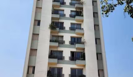 Sensacional apartamento a 800 metros do metro 2 dorms sendo  uma suite e vaga