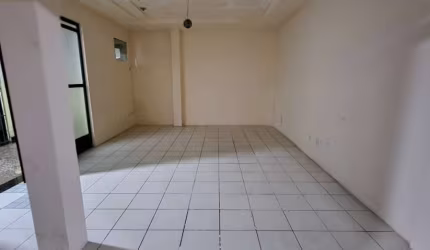 Sala Comercial de 35m² com 1 vaga na Nazaré, Salvador-BA: Imperdível Oportunidade de Locação!