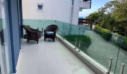 3 Suítes - 311 m² - Varanda - lavabo - Área de Serviço - 3 Vagas de Garagem