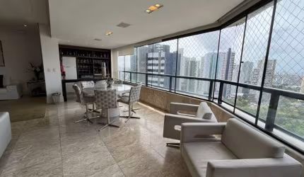 4 Suítes - Closet - Gabinete - 2 Varandas - 243 m² - Nascente - 2 Depósitos - 5 Vagas de Garagem