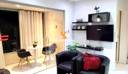 Apartamento à venda no Rio Vermelho, Salvador-BA, com 1 quarto, 1 sala, 2 banheiros, 1 vaga de garagem e 57m².